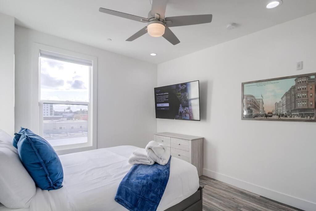 Park Blvd Paradise 303 King Bed With A Private Spa سان دييغو المظهر الخارجي الصورة