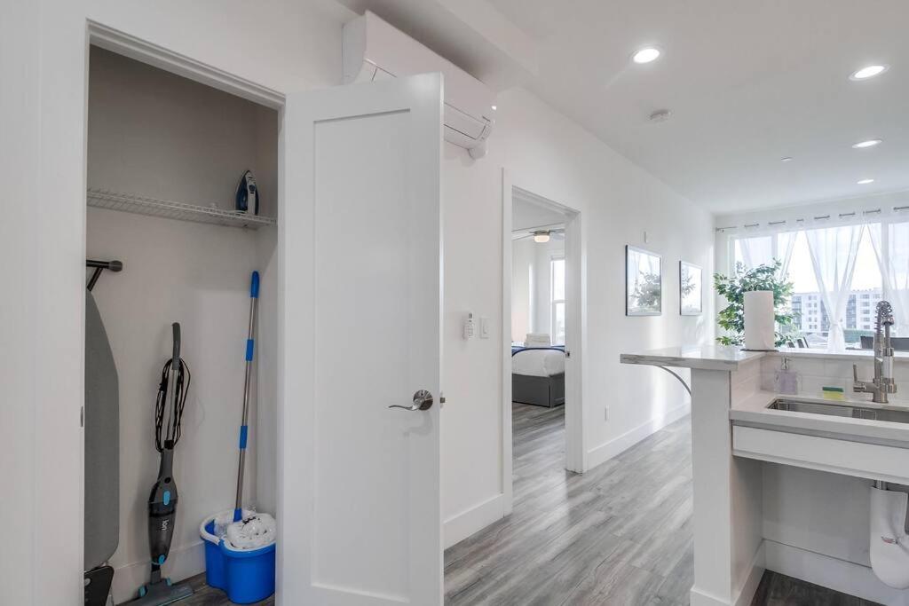 Park Blvd Paradise 303 King Bed With A Private Spa سان دييغو المظهر الخارجي الصورة