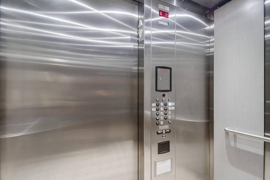 Park Blvd Paradise 303 King Bed With A Private Spa سان دييغو المظهر الخارجي الصورة